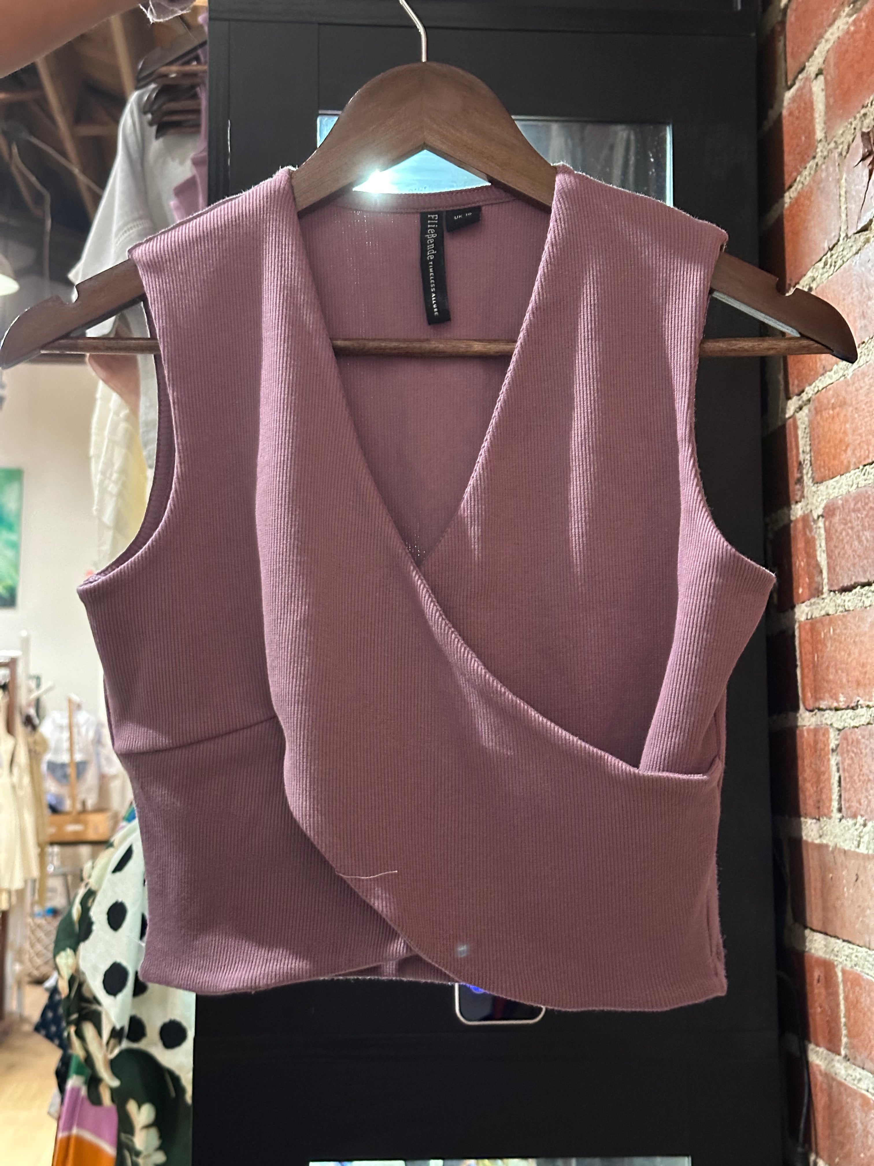 Rahasi Active Top with Crossed Collar